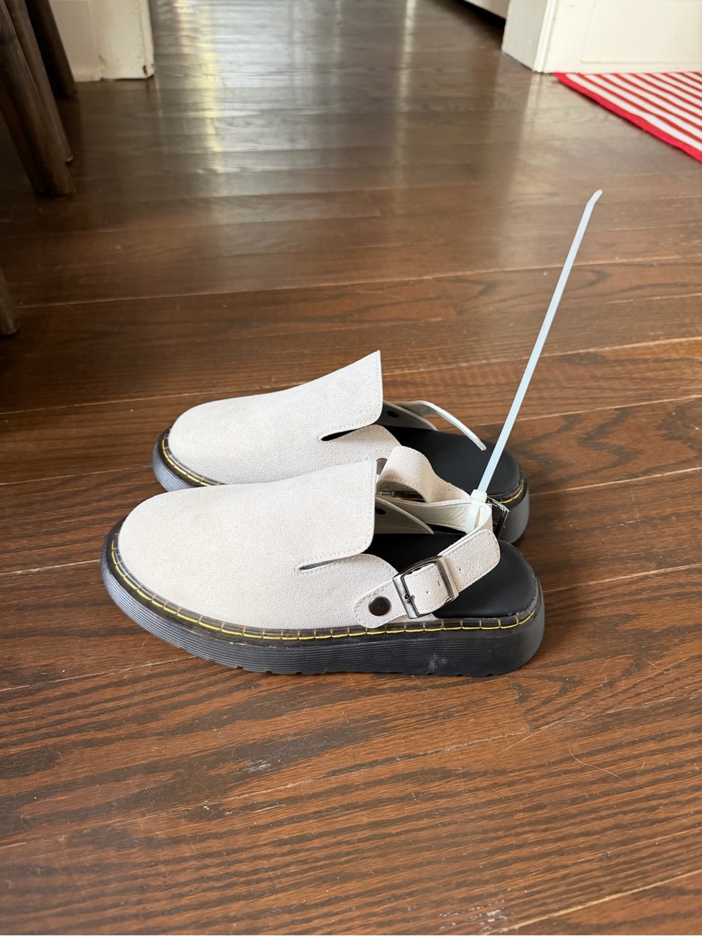 New Light Beige Suede Mules